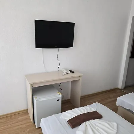 Festa-kranevo Hotel *